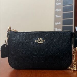 COACH LEATHER NOLITA 19 !!